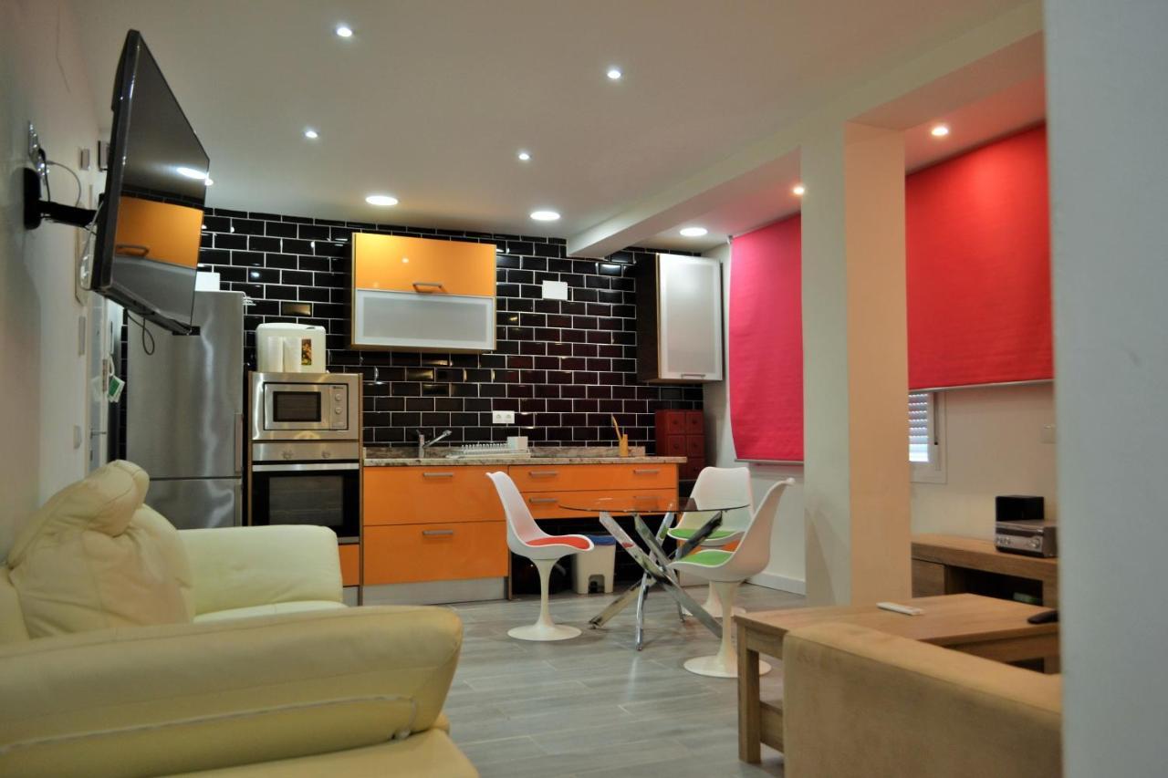 Апартаменты Vialia 2 Centro Малага Экстерьер фото